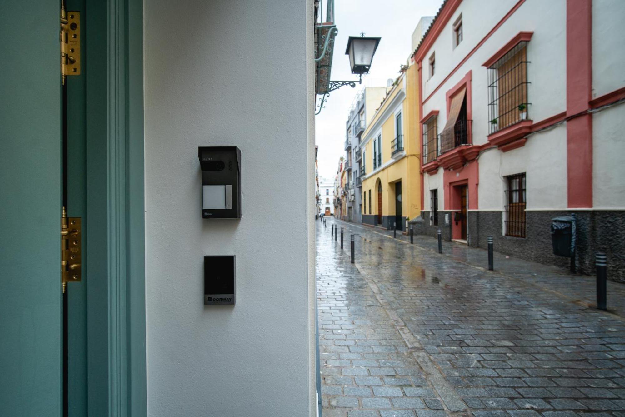 Galera Rooms Sevilla Buitenkant foto